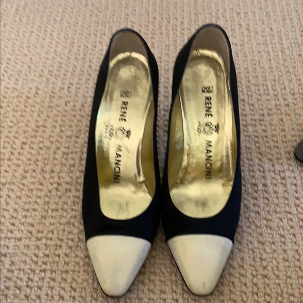 Black with white toe silk shoes